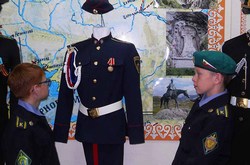 Парадная форма воспитанника кадетской школы-интерната