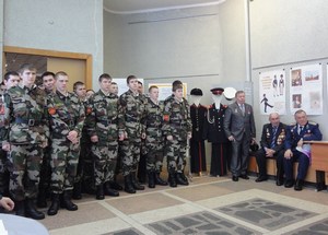 Выставка к 23 февраля 2014 год